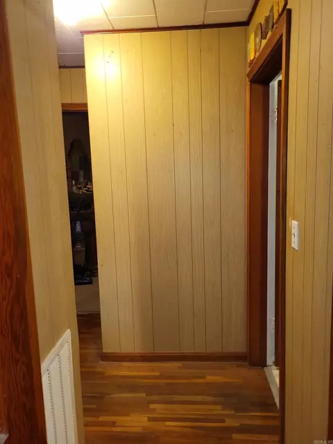Entry Way - 225 S Cagle St, Rector, AR 72461 photo 3 of 3