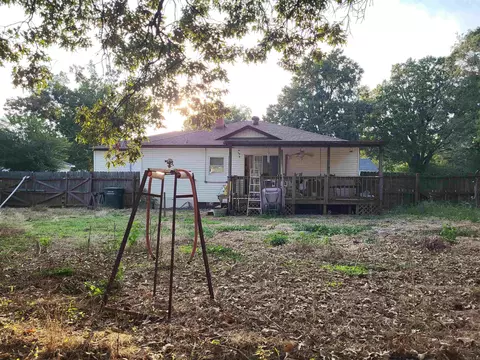 Exterior - 225 S Cagle St, Rector, AR 72461 photo 6 of 12