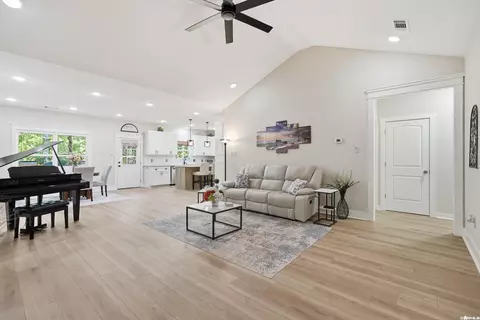 Entry Way - 208 Blackjack, Greenbrier, AR 72058 photo 1 of 1