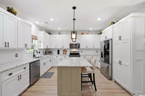 Kitchen - 208 Blackjack, Greenbrier, AR 72058 photo 1 of 5