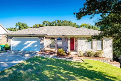 1909 N Hills Ct, North Little Rock, AR 72116