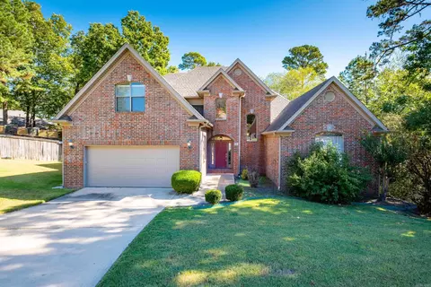 8 Sawgrass Ct, Little Rock, AR 72212