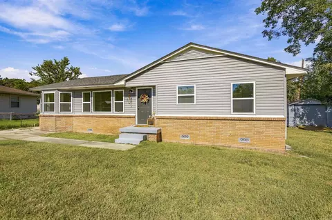 811 Shamrock Dr, North Little Rock, AR 72118