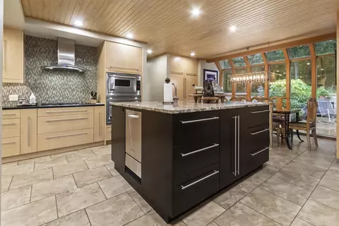 Kitchen - 2702 Stonehedge Dr, Harrison, AR 72601 photo 1 of 5