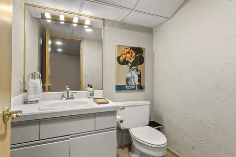 Bath - 2702 Stonehedge Dr, Harrison, AR 72601 photo 6 of 6
