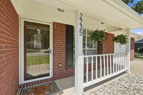 Exterior - 2235 Rainbow Rd, Conway, AR 72032 photo 3 of 9