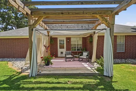 Exterior - 2235 Rainbow Rd, Conway, AR 72032 photo 5 of 9