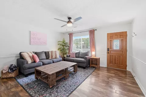 Entry Way - 2235 Rainbow Rd, Conway, AR 72032 photo 1 of 1