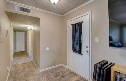 Entry Way - 607 Meadow Cir, Beebe, AR 72012 photo 1 of 2