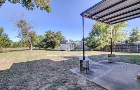 Exterior - 607 Meadow Cir, Beebe, AR 72012 photo 5 of 10