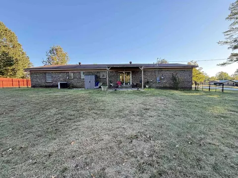 Exterior - 1612 Pinecroft St, Benton, AR 72019 photo 5 of 6