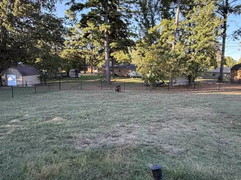 Exterior - 1612 Pinecroft St, Benton, AR 72019 photo 3 of 6