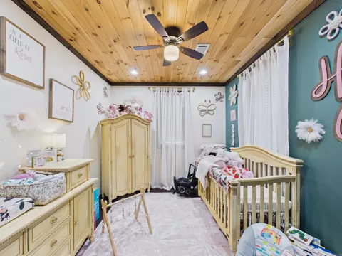 Bedroom - 106 W Prosperity Rd, Poughkeepsie, AR 72569 photo 1 of 6