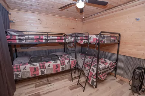 Bedroom - 12614 Jacob Rd, Reydell, AR 72133 photo 2 of 2