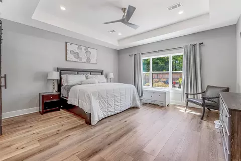 Bedroom - 312 Devoe Bend Dr, Maumelle, AR 72113 photo 1 of 9