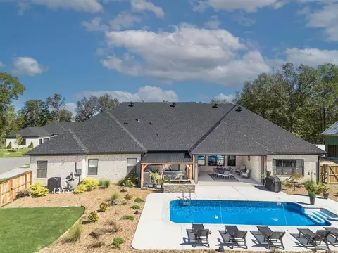 Exterior - 312 Devoe Bend Dr, Maumelle, AR 72113 photo 9 of 9