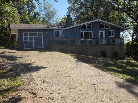 7 Aqua Dr, Cherokee Village, AR 72529