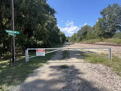 000 Shadow Oak Ln, Mammoth Spring, AR 72554 photo 28