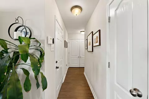 Entry Way - 318 Sherry Ann Ct, Alexander, AR 72002 photo 4 of 4