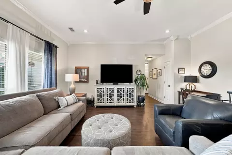 Living - 318 Sherry Ann Ct, Alexander, AR 72002 photo 4 of 5