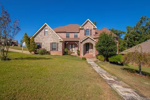 2 Windrush Pt, Little Rock, AR 72211