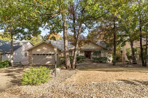 28 Ciclamor Way, Hot Springs Village, AR 71909