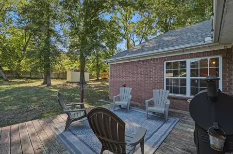 Exterior - 27 Magness Creek Dr, Cabot, AR 72023 photo 2 of 9