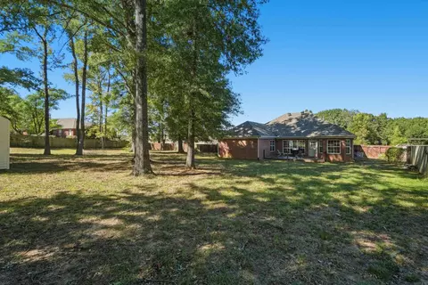 Exterior - 27 Magness Creek Dr, Cabot, AR 72023 photo 6 of 9