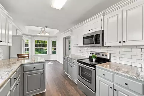 Kitchen - 27 Magness Creek Dr, Cabot, AR 72023 photo 7 of 7