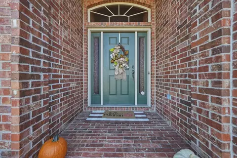 Entry Way - 4815 Dover Ln, Conway, AR 72034 photo 1 of 5