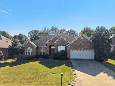 Exterior - 4815 Dover Ln, Conway, AR 72034 photo 2 of 5