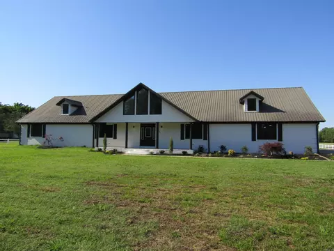 2501 Barnhill Rd, Paragould, AR 72450