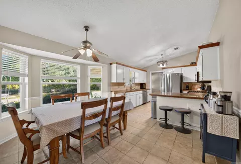 Dining - 32 G St, Cabot, AR 72023 photo 1 of 2