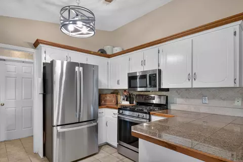 Kitchen - 32 G St, Cabot, AR 72023 photo 2 of 4