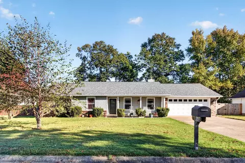 Exterior - 32 G St, Cabot, AR 72023 photo 2 of 13