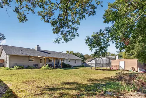 Exterior - 32 G St, Cabot, AR 72023 photo 9 of 13
