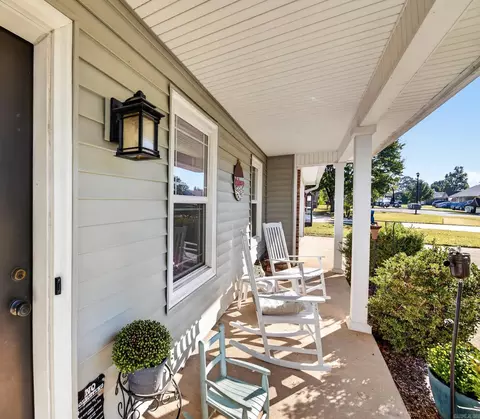 Exterior - 32 G St, Cabot, AR 72023 photo 5 of 13