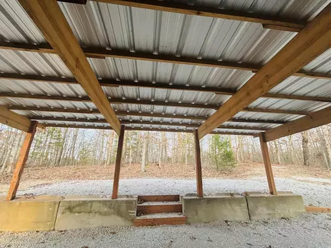 Exterior - 261 Mitchell Rd, Mountain View, AR 72560 photo 4 of 7