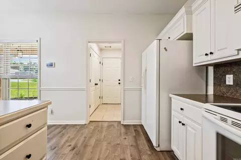 Entry Way - 325 Madison Place Cir, Benton, AR 72015 photo 1 of 3