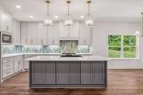 Kitchen - 18 Avondale Rd, Cabot, AR 72023 photo 1 of 2