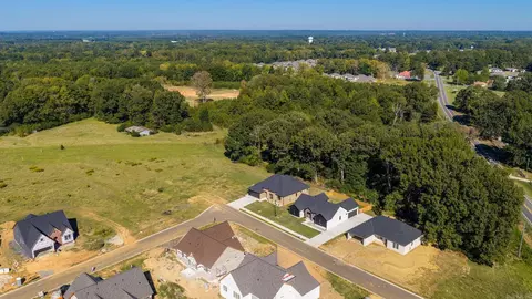 View/Area - 18 Avondale Rd, Cabot, AR 72023 photo 1 of 6