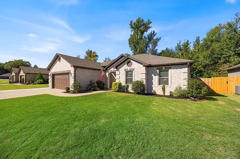Exterior - 40 Arbor Trl, Cabot, AR 72023 photo 3 of 7