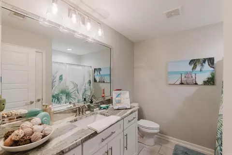 Bath - 4309 Sloan Dr, Alexander, AR 72002 photo 4 of 4