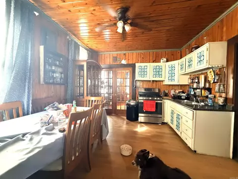 Kitchen - 1221 Rankin St Ave, Ashdown, AR 71822 photo 3 of 3
