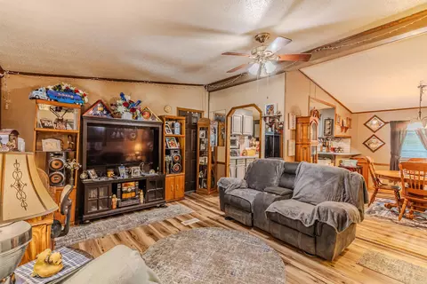 286 County Road 408, Lafe, AR 72436 photo 3