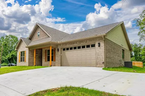 309 N 26th St, Arkadelphia, AR 71923