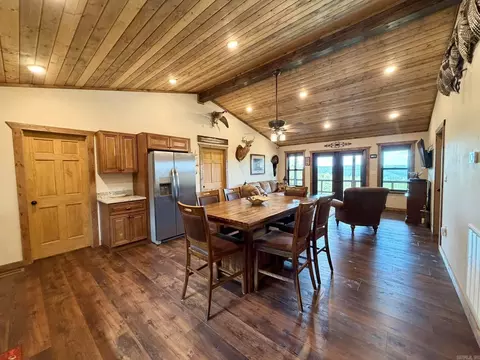 Dining - 104 Cleng Perrson, Fox, AR 72051 photo 3 of 3