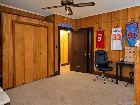 Bedroom - 617 Pine Bluff St, Malvern, AR 72104 photo 2 of 3