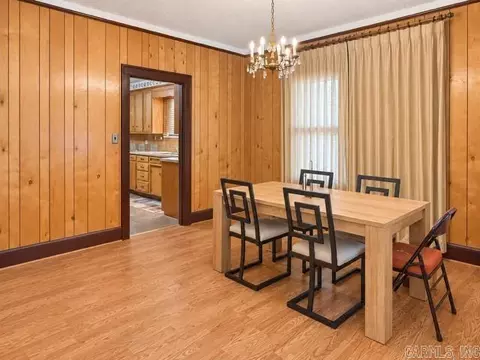 Dining - 617 Pine Bluff St, Malvern, AR 72104 photo 1 of 3