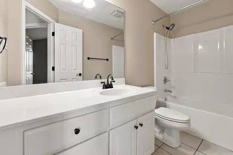 Bath - 69 Willow Lake Dr, Ward, AR 72176 photo 3 of 3